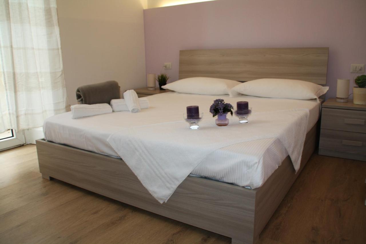 Le Colonne Milano Bed and Breakfast Buitenkant foto