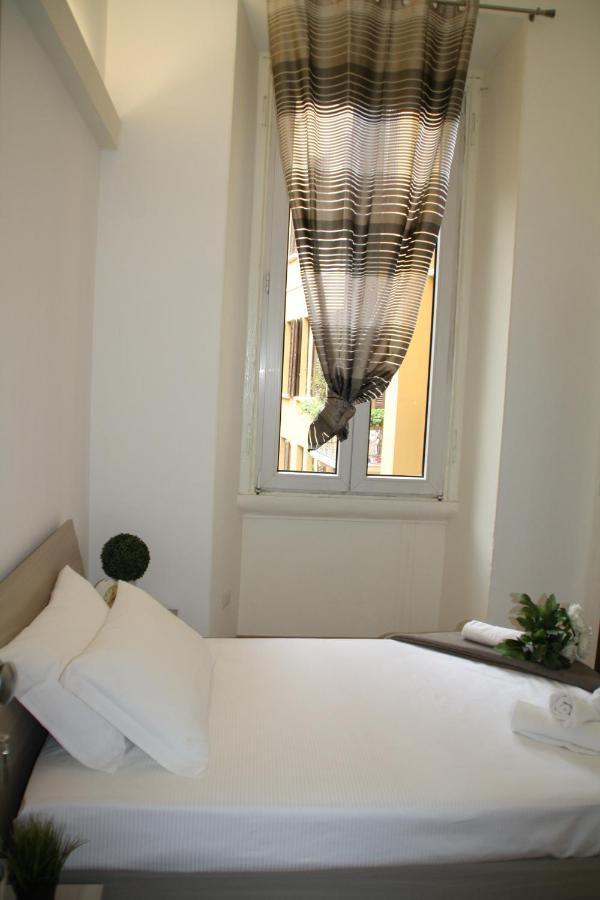 Le Colonne Milano Bed and Breakfast Buitenkant foto